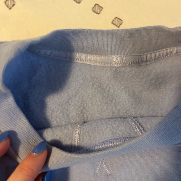 Lululemon crew neck - Picture 4 of 4